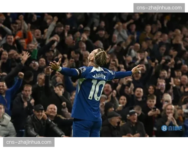 切尔西1-0埃弗顿，斯特林助攻穆德里克打入全场唯一进球
