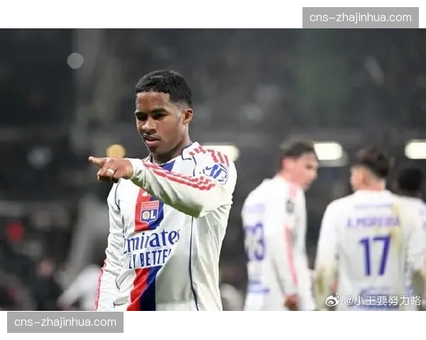 昂热vs里昂伤病困扰,两队合计10人进入伤病名单 昂热vs里昂伤病困扰,两队合计10人进入伤病名单